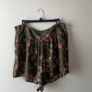 Torrid floral shorts